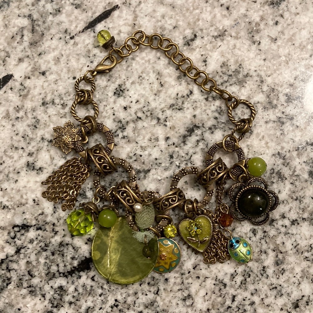 Green and bronze bracelet